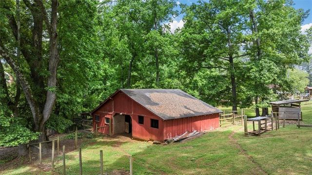 8669 Davis Street, Braselton, GA 30517