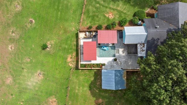 8669 Davis Street, Braselton, GA 30517