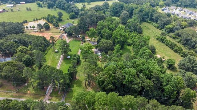 8669 Davis Street, Braselton, GA 30517