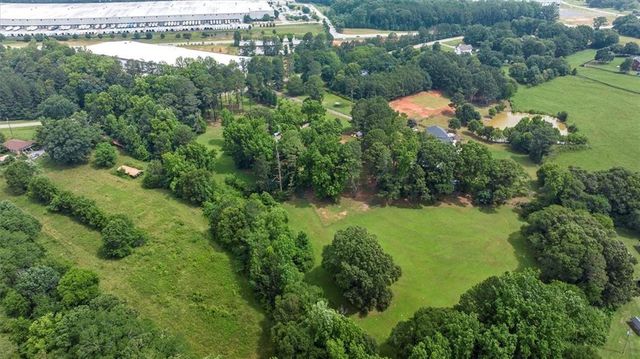 8669 Davis Street, Braselton, GA 30517