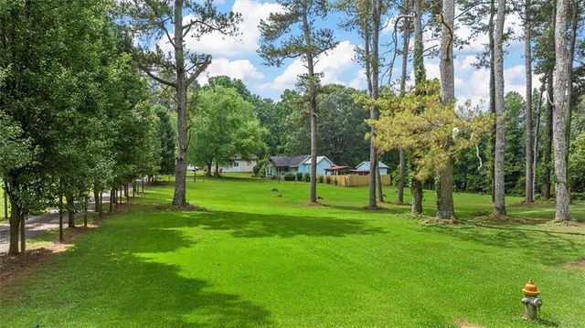 8669 Davis Street, Braselton, GA 30517