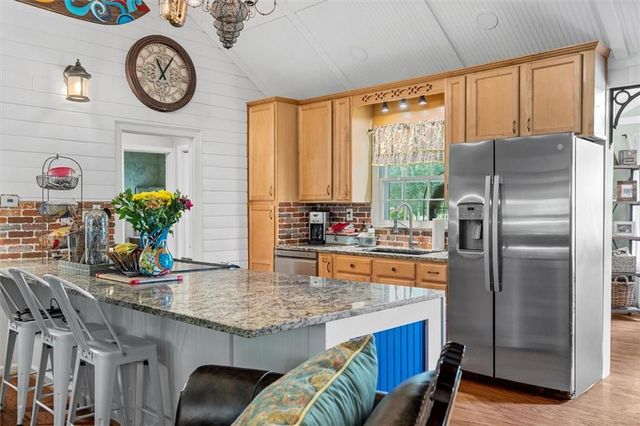 8669 Davis Street, Braselton, GA 30517