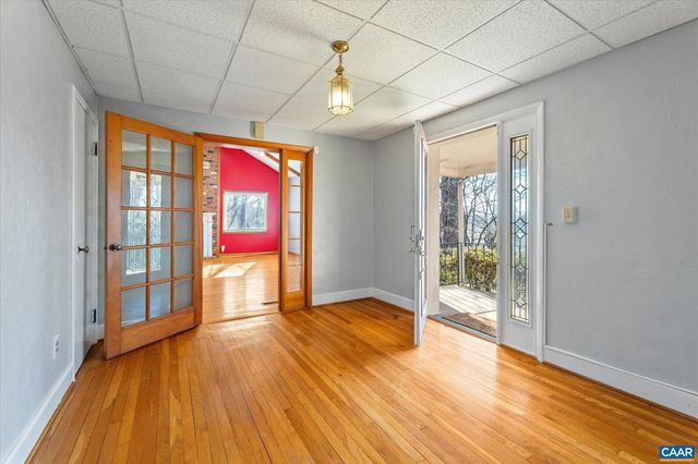 989 & 991 CROZET AVE, Crozet, VA 22932