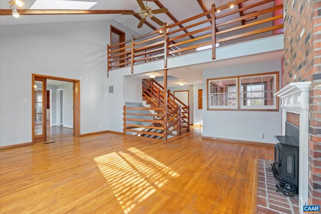 989 & 991 CROZET AVE, Crozet, VA 22932