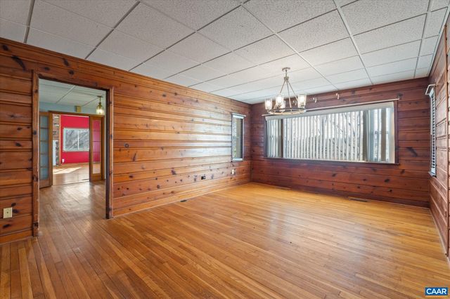 989 & 991 CROZET AVE, Crozet, VA 22932