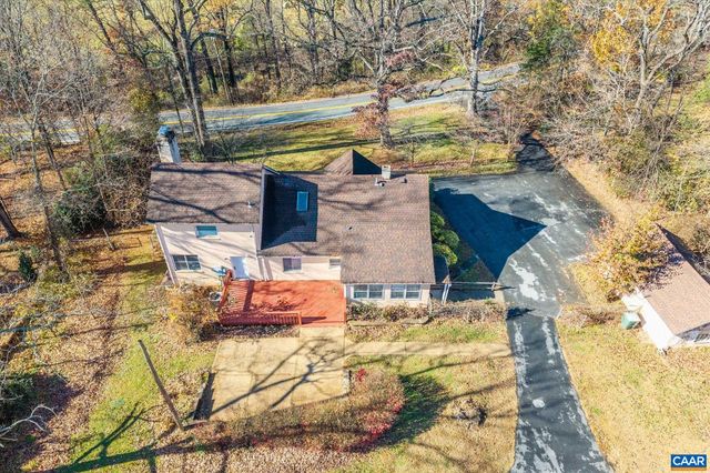 989 & 991 CROZET AVE, Crozet, VA 22932