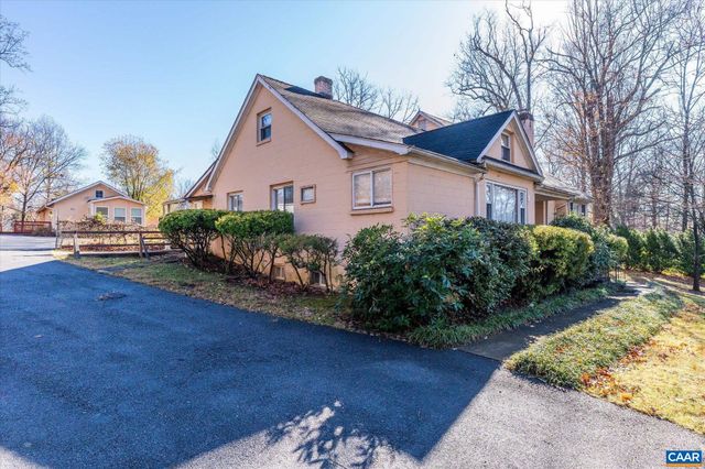 989 & 991 CROZET AVE, Crozet, VA 22932