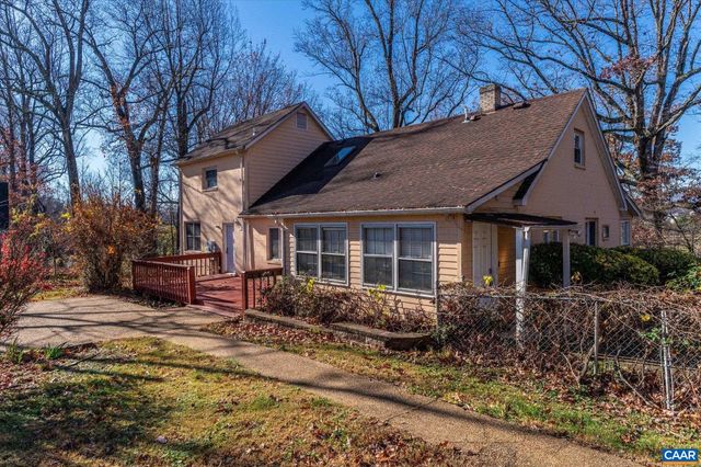 989 & 991 CROZET AVE, Crozet, VA 22932