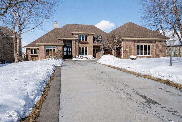 10219 Springstone Road, Fishers, IN 46055
