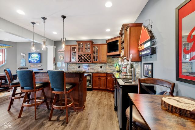 10219 Springstone Road, Fishers, IN 46055