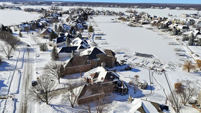 10219 Springstone Road, Fishers, IN 46055