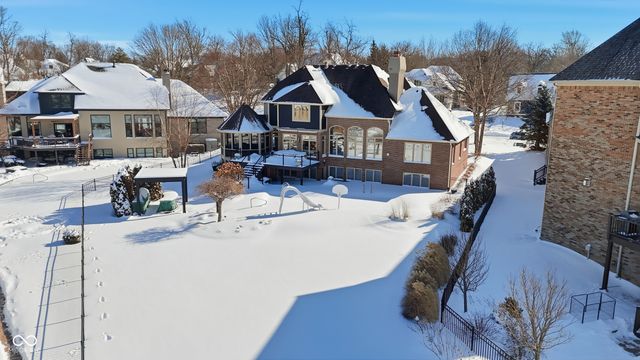 10219 Springstone Road, Fishers, IN 46055