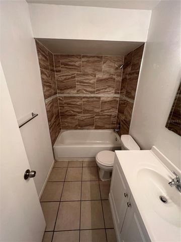 5226 VIA HACIENDA CIRCLE A313, Orlando, FL 32839