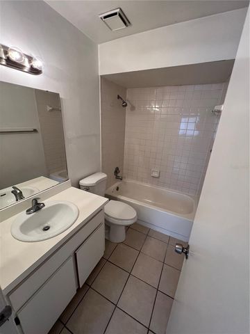 5226 VIA HACIENDA CIRCLE A313, Orlando, FL 32839