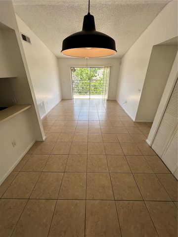 5226 VIA HACIENDA CIRCLE A313, Orlando, FL 32839