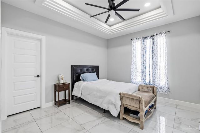 2118 E Clearwater Street, Edinburg, TX 78542