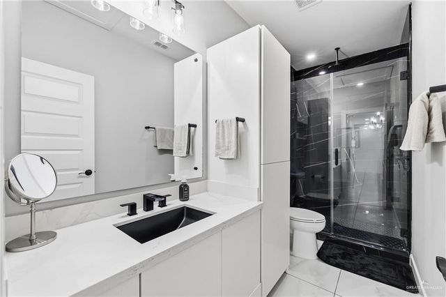 2118 E Clearwater Street, Edinburg, TX 78542