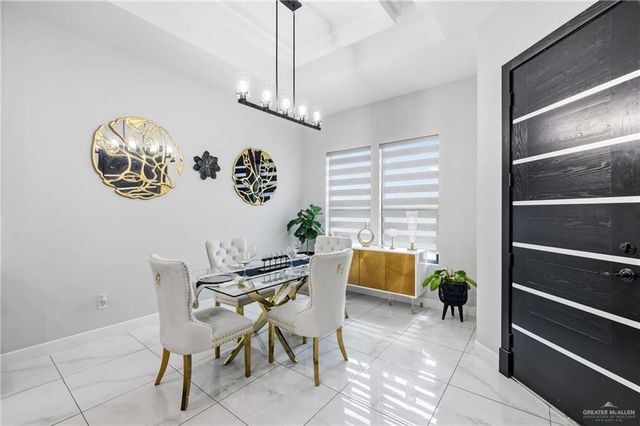 2118 E Clearwater Street, Edinburg, TX 78542