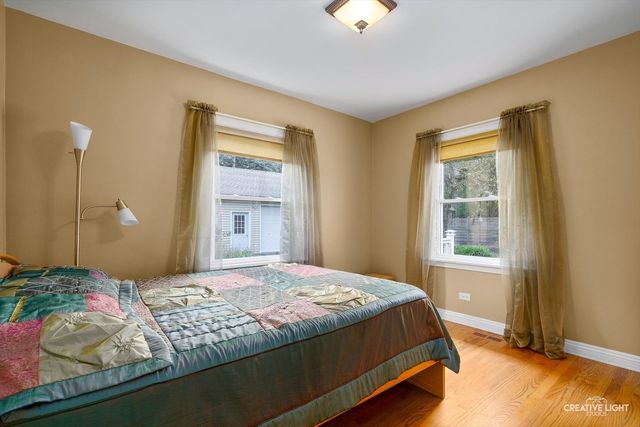 1211 James Street, Geneva, IL 60134