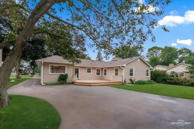 1211 James Street, Geneva, IL 60134