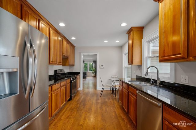 1211 James Street, Geneva, IL 60134