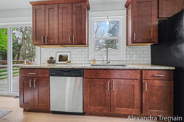 1602 4th Street Nw, City Of Grand Rapids, MI 49504