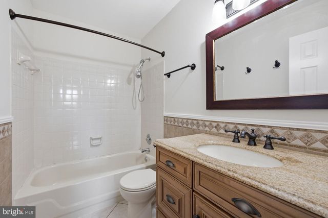 9316 WATERFORD DR, Manassas, VA 20110