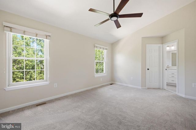 9316 WATERFORD DR, Manassas, VA 20110
