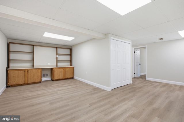9316 WATERFORD DR, Manassas, VA 20110