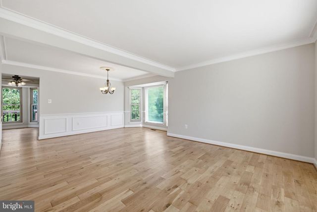 9316 WATERFORD DR, Manassas, VA 20110