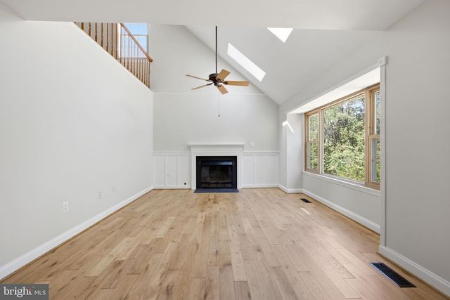 9316 WATERFORD DR, Manassas, VA 20110
