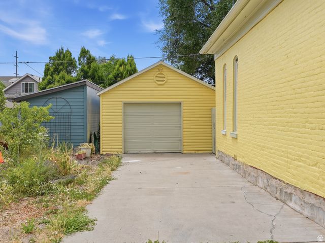 450 E SEGO AVE, Salt Lake City, UT 84111