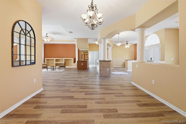 6051 N Mahogany Terrace, Beverly Hills, FL 34465