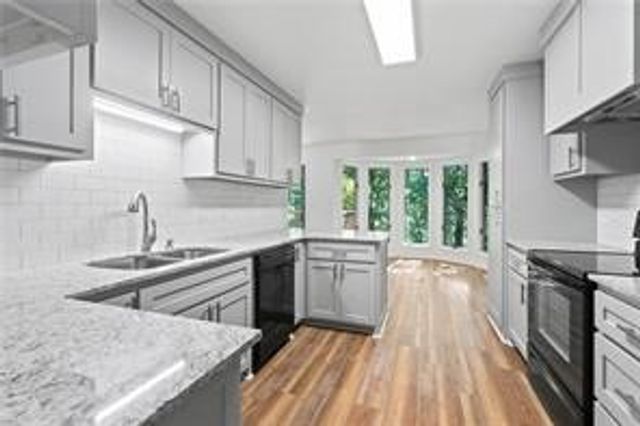 1 Ramsey Drive, Bella Vista, AR 72714