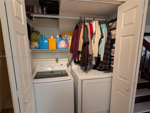 6205 Kendale Lakes Cir 289, Miami, FL 33183