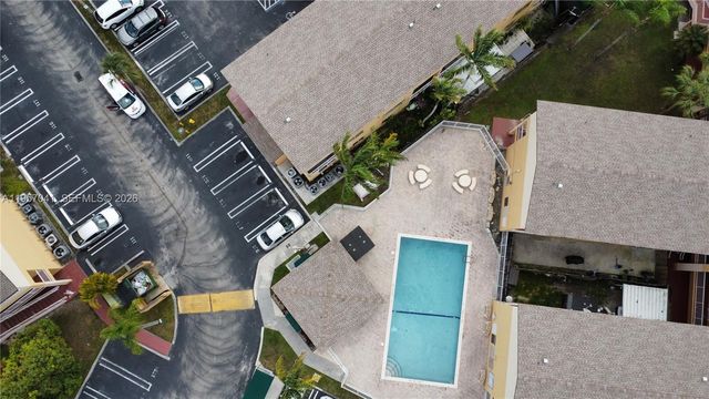 6205 Kendale Lakes Cir 289, Miami, FL 33183