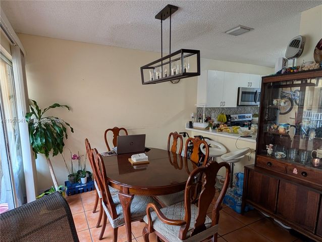 6205 Kendale Lakes Cir 289, Miami, FL 33183