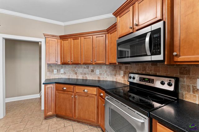 102 Rosemary Court, Warner Robins, GA 31088