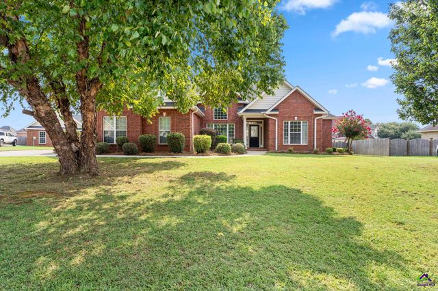 102 Rosemary Court, Warner Robins, GA 31088