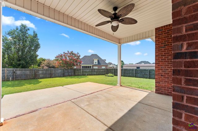 102 Rosemary Court, Warner Robins, GA 31088