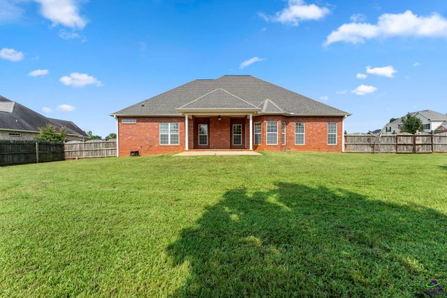 102 Rosemary Court, Warner Robins, GA 31088