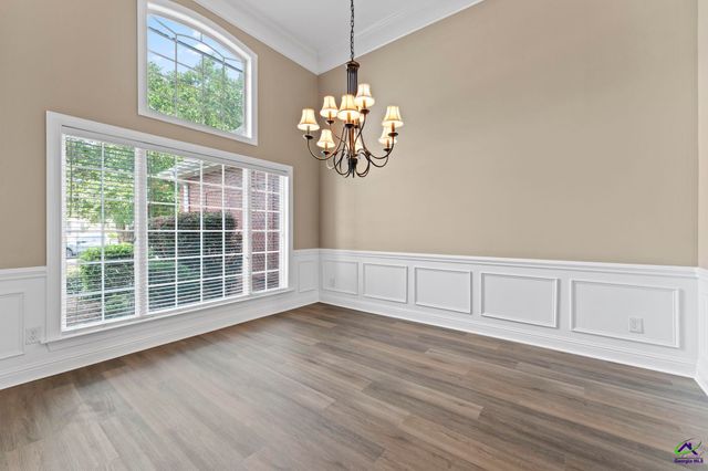 102 Rosemary Court, Warner Robins, GA 31088