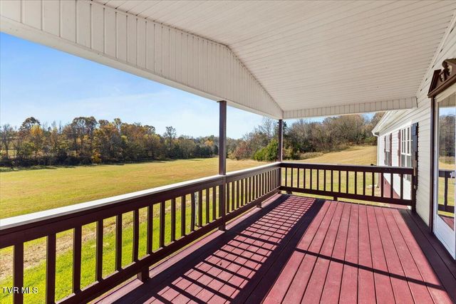 162 Jay Barnett Road, Jonesborough, TN 37659