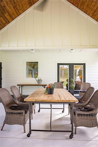 211 Hogan Coweta Road, Hogansville, GA 30230