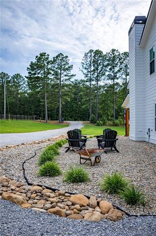 211 Hogan Coweta Road, Hogansville, GA 30230