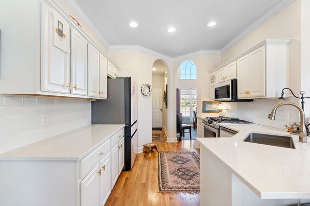 157 Mimosa Dr, Gallatin, TN 37066