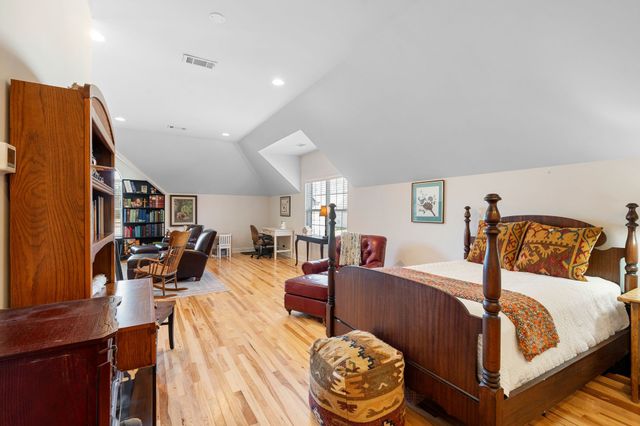 157 Mimosa Dr, Gallatin, TN 37066