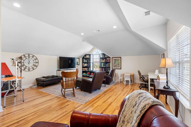 157 Mimosa Dr, Gallatin, TN 37066