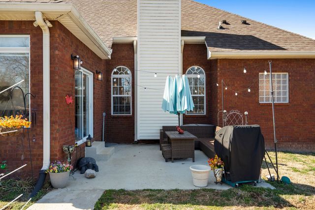 157 Mimosa Dr, Gallatin, TN 37066