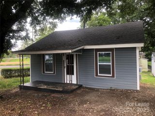 808 N Pryor Street, Gastonia, NC 28052